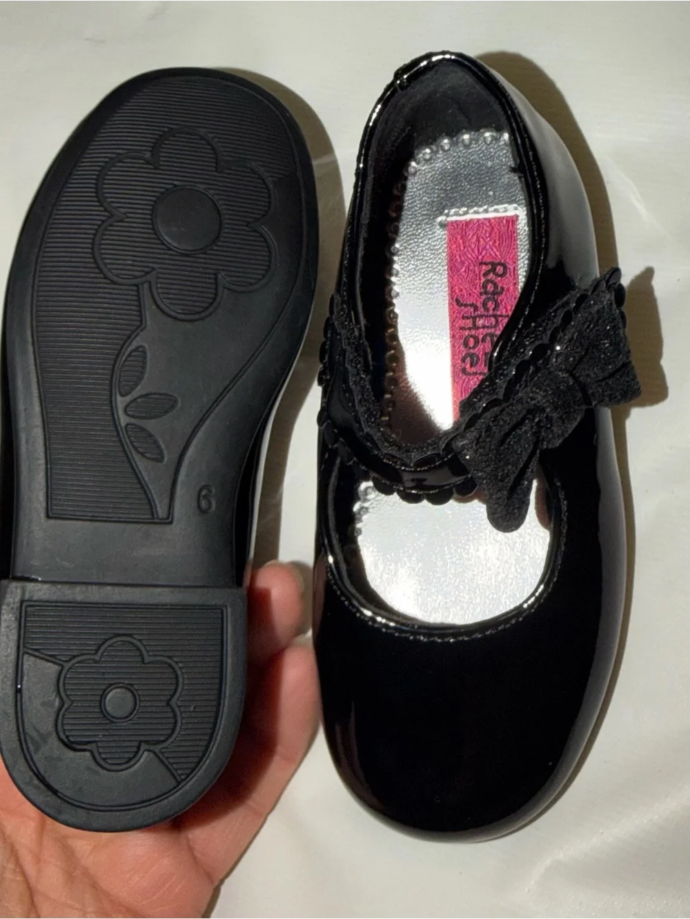 NEW Girls Black Patent Mary Jane Dress Shoes size 6 never worn